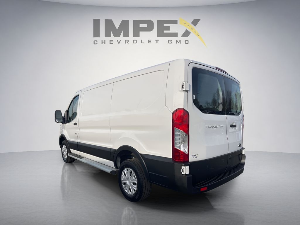 Used 2024 Ford Transit 250 - photo 2