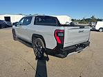 2024 GMC Sierra EV Crew Cab AWD Pickup for sale #2GT0127 - photo 3