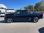 2025 GMC Sierra 2500 Crew Cab 4WD Pickup for sale #2GT3037 - photo 3