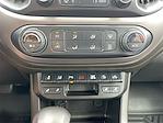 Used 2022 GMC Canyon AT4 Crew Cab 4x4 Pickup for sale #2GT7398A - photo 18
