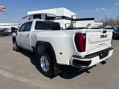 Used 2024 GMC Sierra 3500 - photo 1