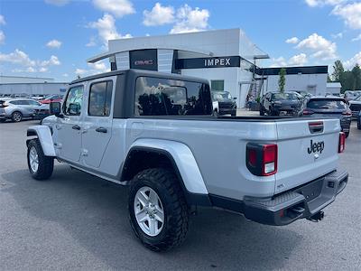 2023 Jeep Gladiator Crew Cab 4x4 Pickup for sale #2JT8424 - photo 2