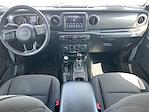 2023 Jeep Gladiator Crew Cab 4x4 Pickup for sale #2JT8424 - photo 11