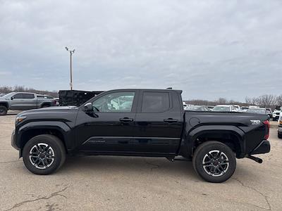 Used 2025 Toyota Tacoma - photo 1