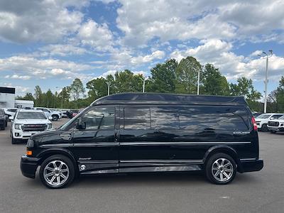 Used 2017 GMC Savana 2500 - photo 2