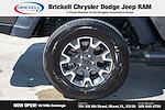 2020 Jeep Gladiator Crew Cab 4WD Pickup for sale #GL745489A - photo 40