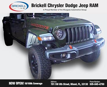 Used 2023 Jeep Gladiator - photo 1