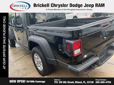 2020 Jeep Gladiator Crew Cab 4x4 Pickup for sale #GT523715A - photo 2