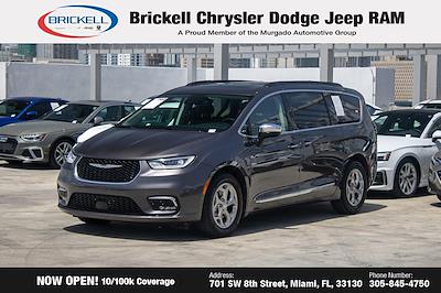 2023 Chrysler Pacifica FWD Minivan for sale #J1865 - photo 1