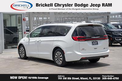 2021 Chrysler Pacifica FWD Minivan for sale #J1907 - photo 2