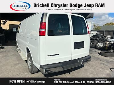 Used 2021 Chevrolet Express 2500 - photo 1
