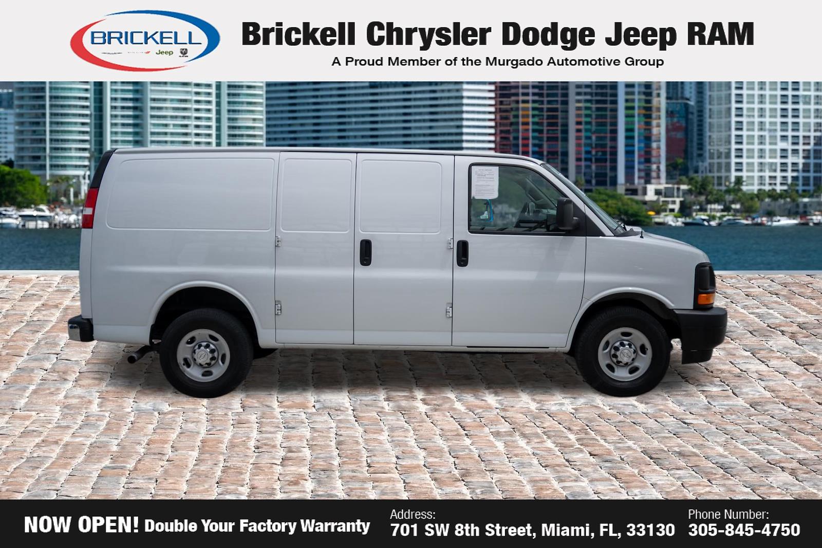 Used 2017 Chevrolet Express 2500 - photo 8