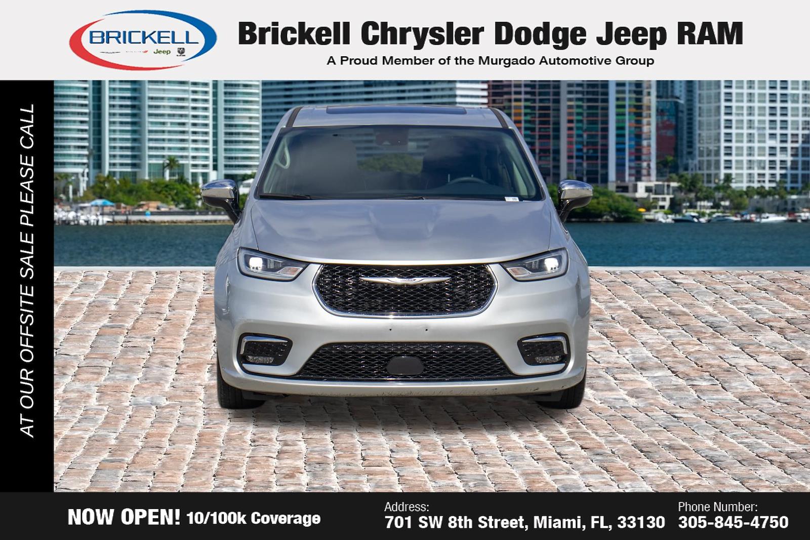Used 2023 Chrysler Pacifica - photo 8