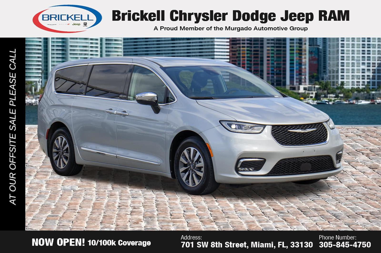 Used 2023 Chrysler Pacifica - photo 6