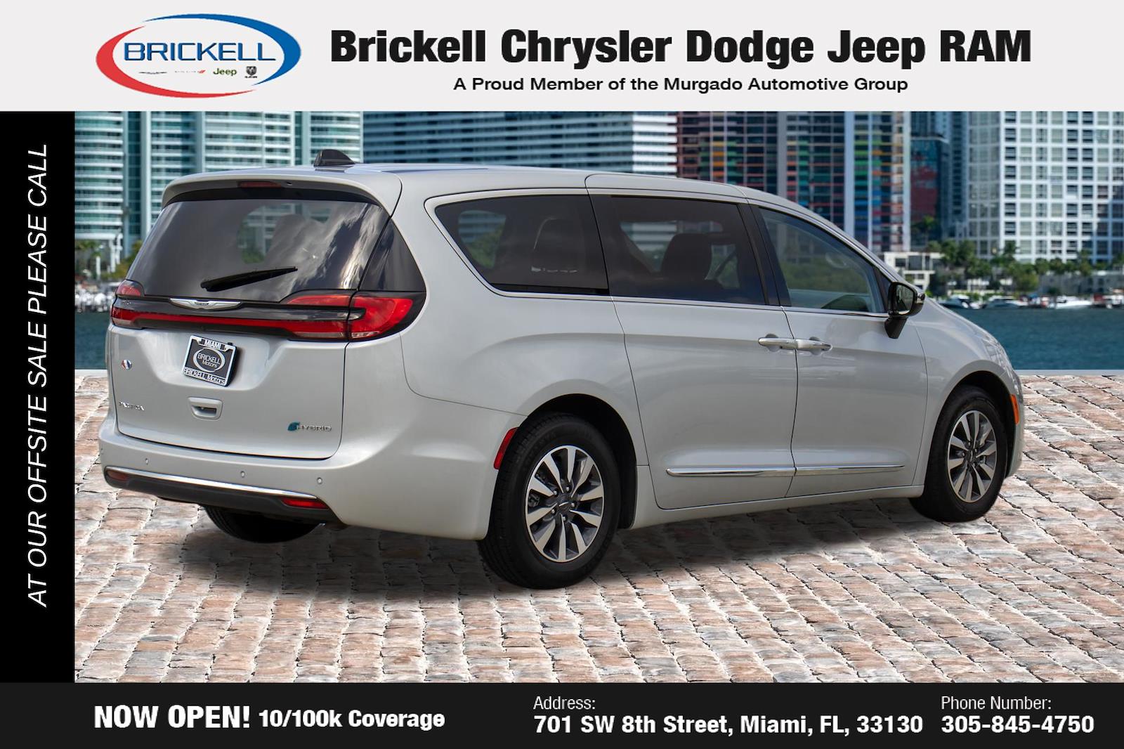Used 2023 Chrysler Pacifica - photo 9
