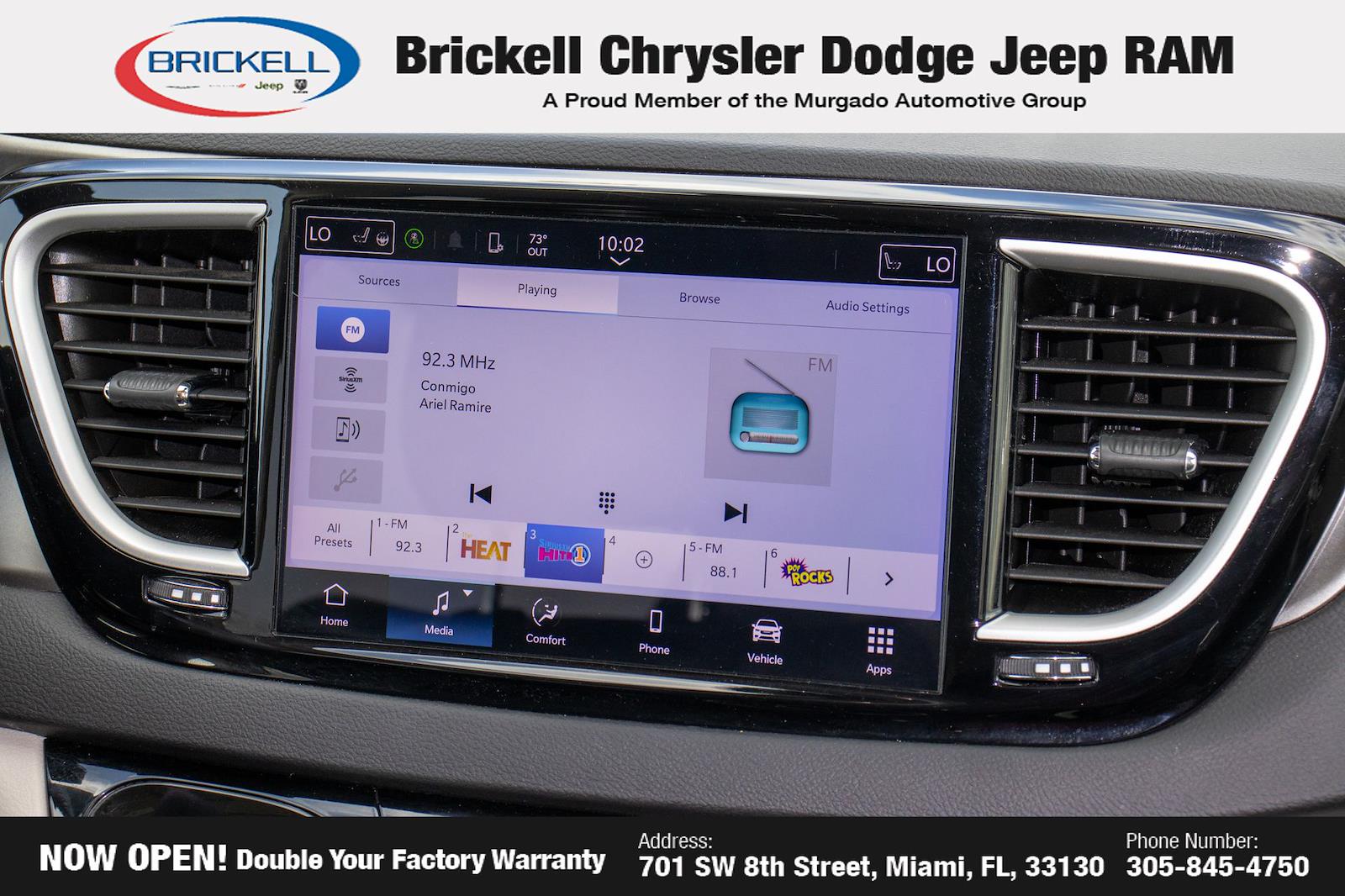Used 2024 Chrysler Pacifica - photo 24