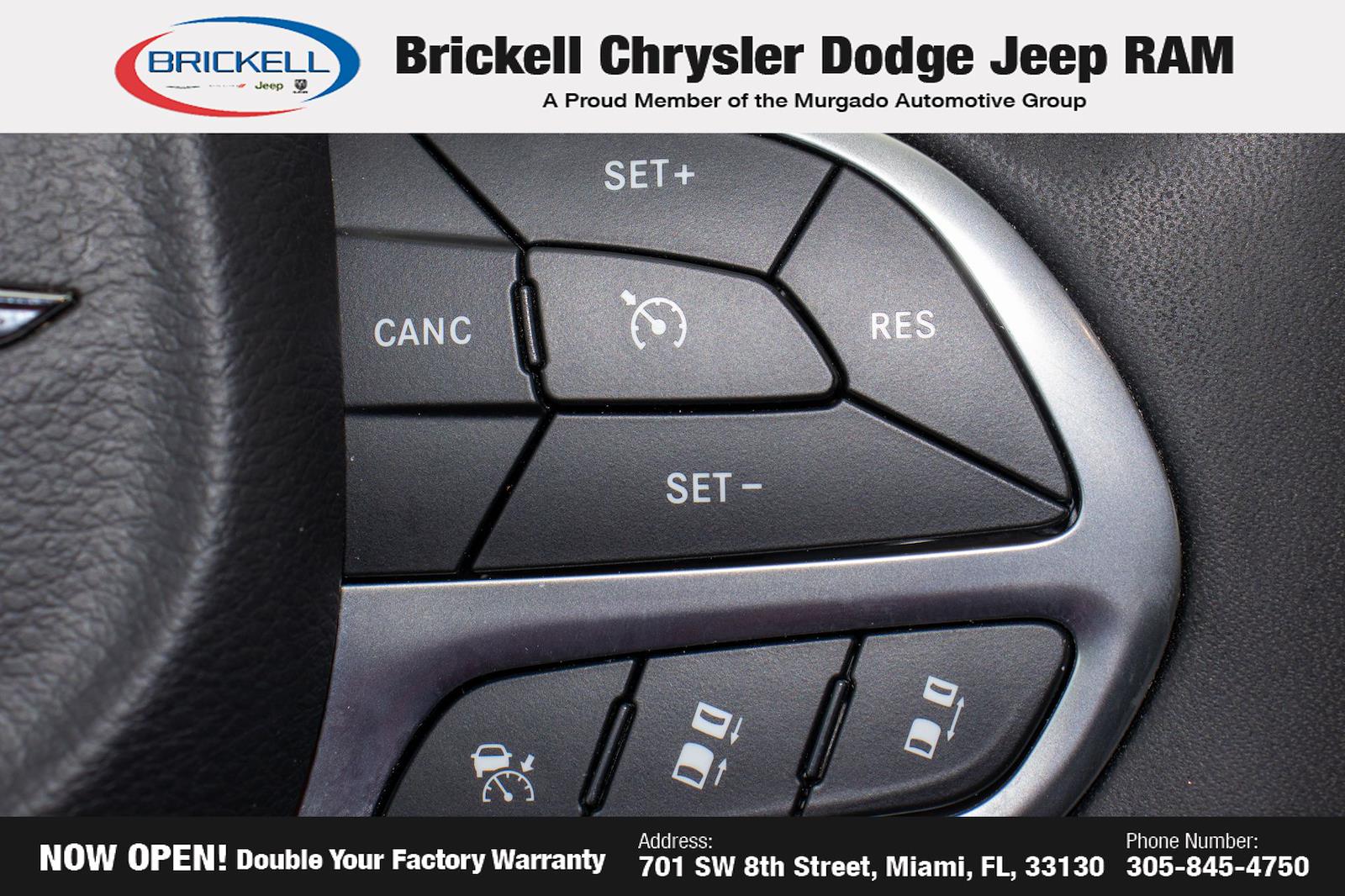 Used 2024 Chrysler Pacifica - photo 31