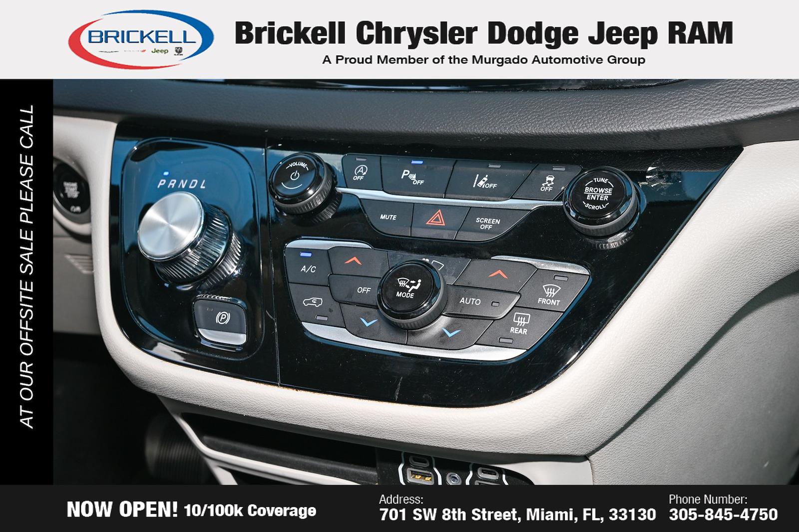 Used 2024 Chrysler Pacifica - photo 25