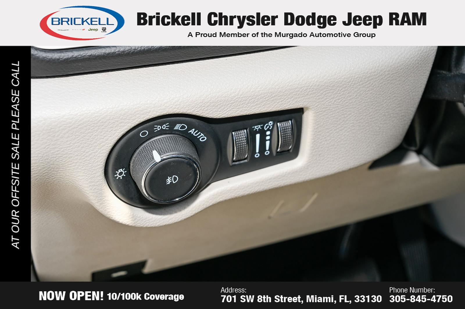 Used 2024 Chrysler Pacifica - photo 28