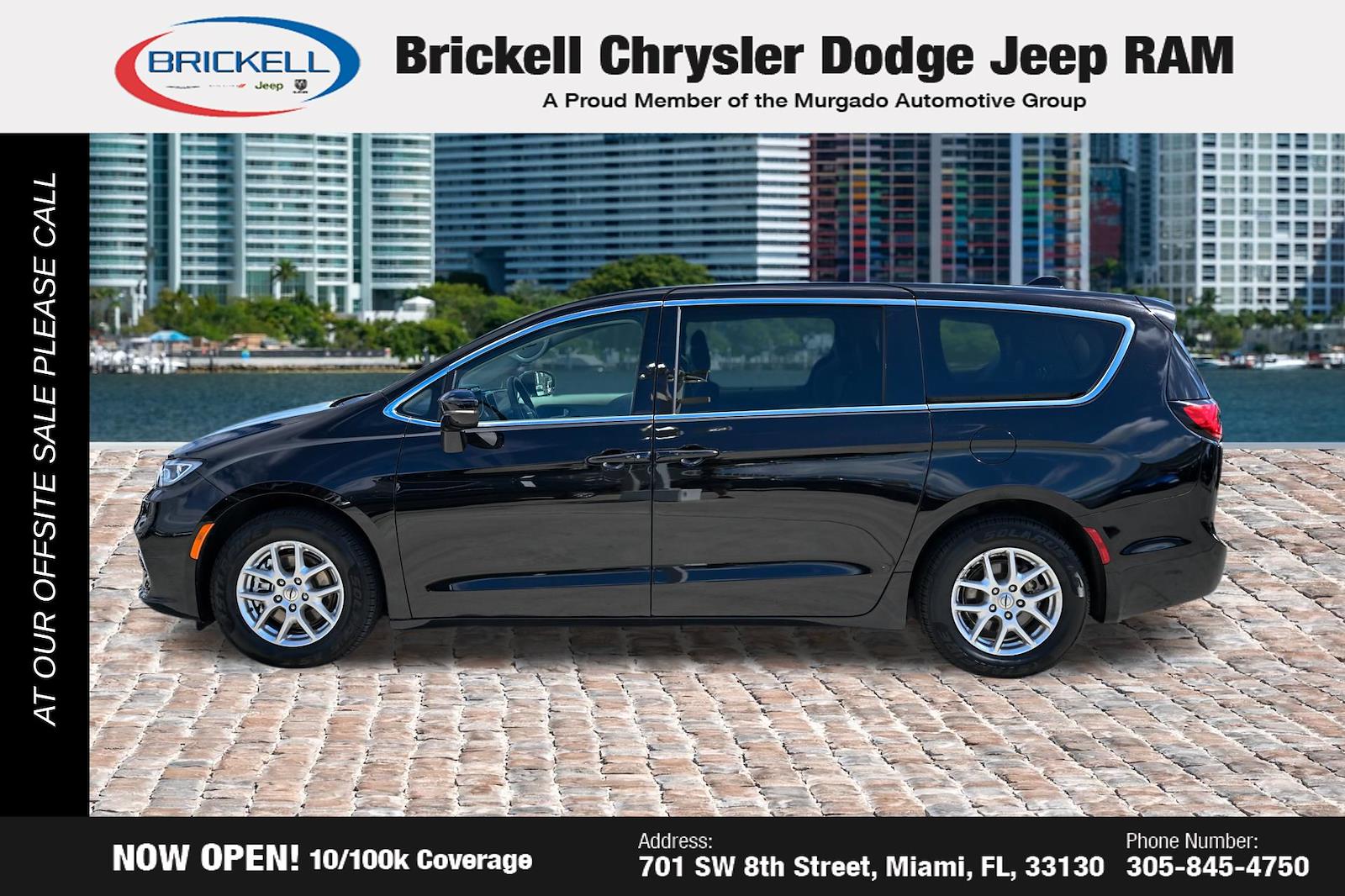 Used 2024 Chrysler Pacifica - photo 10