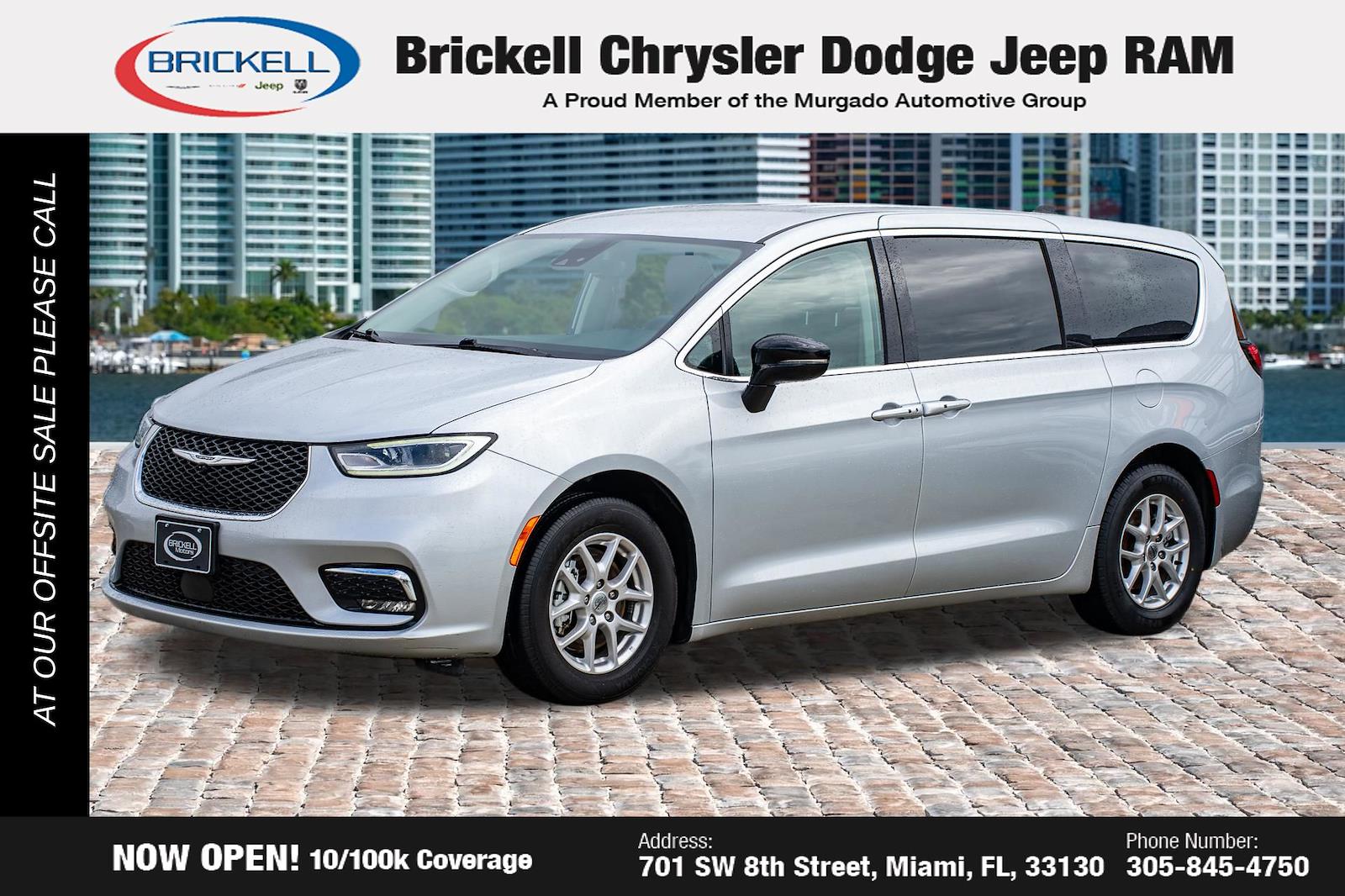 Used 2024 Chrysler Pacifica - photo 1