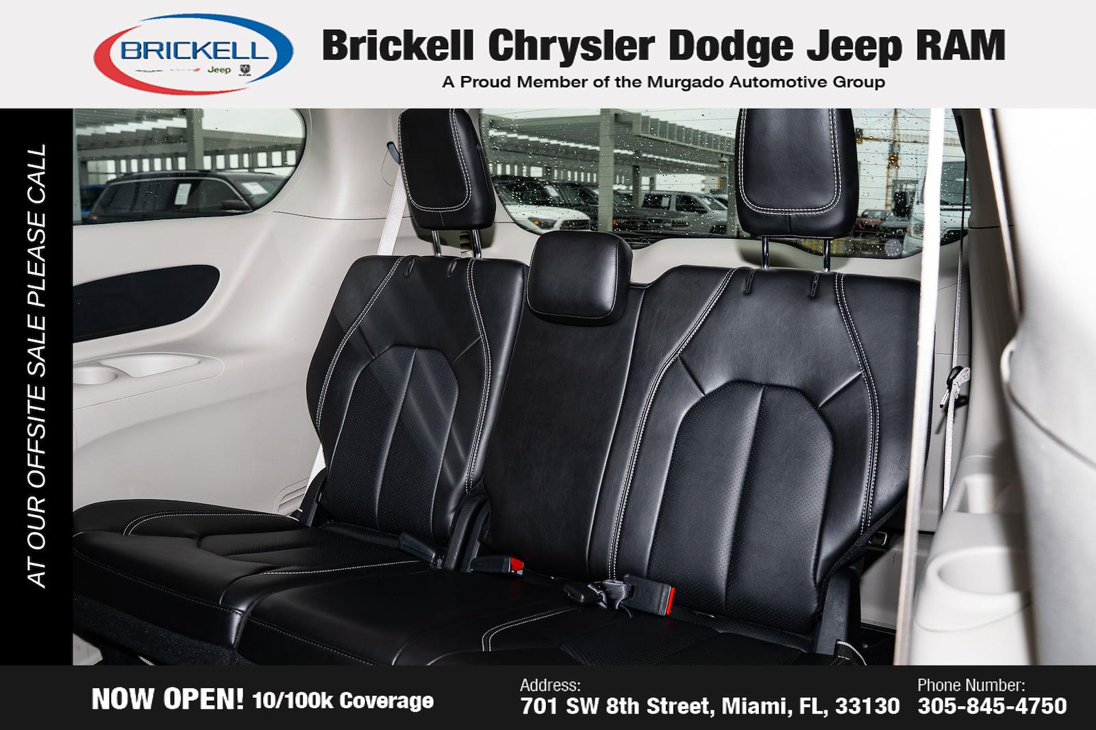 Used 2024 Chrysler Pacifica - photo 21