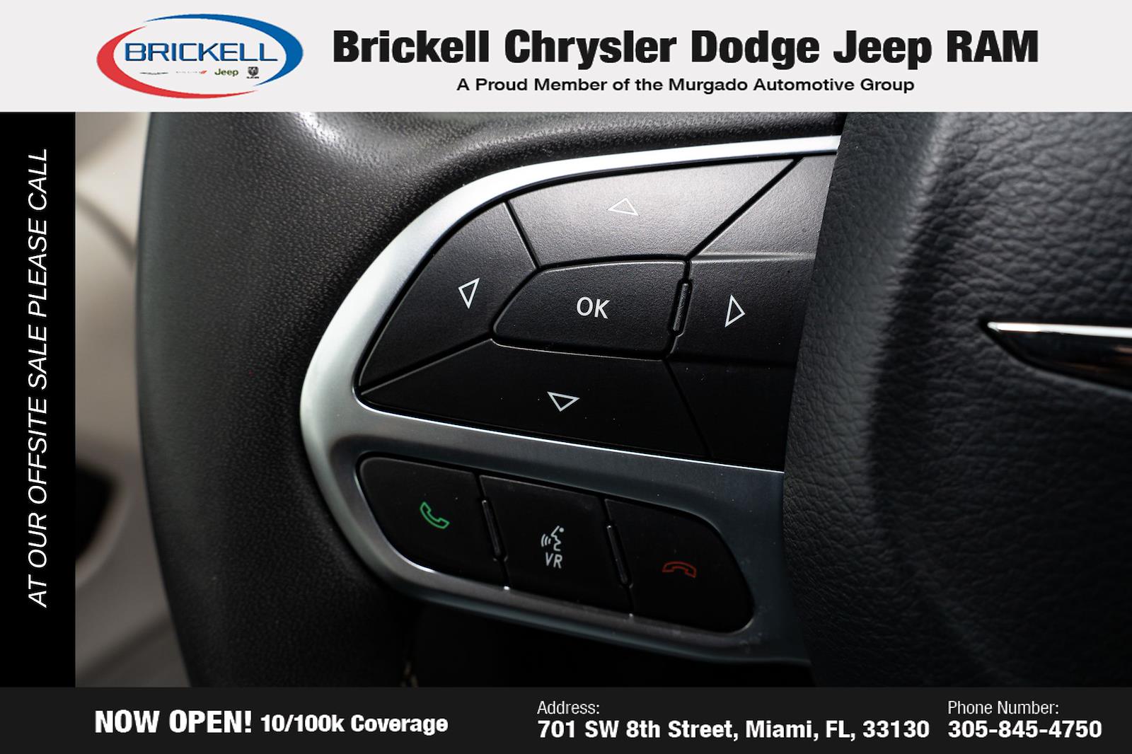 Used 2024 Chrysler Pacifica - photo 30