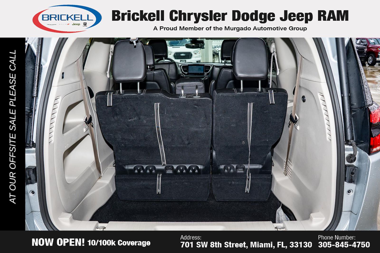 Used 2024 Chrysler Pacifica - photo 11