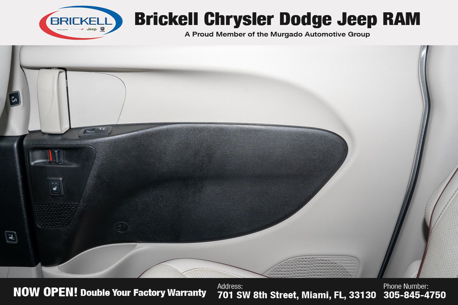 Used 2019 Chrysler Pacifica - photo 18