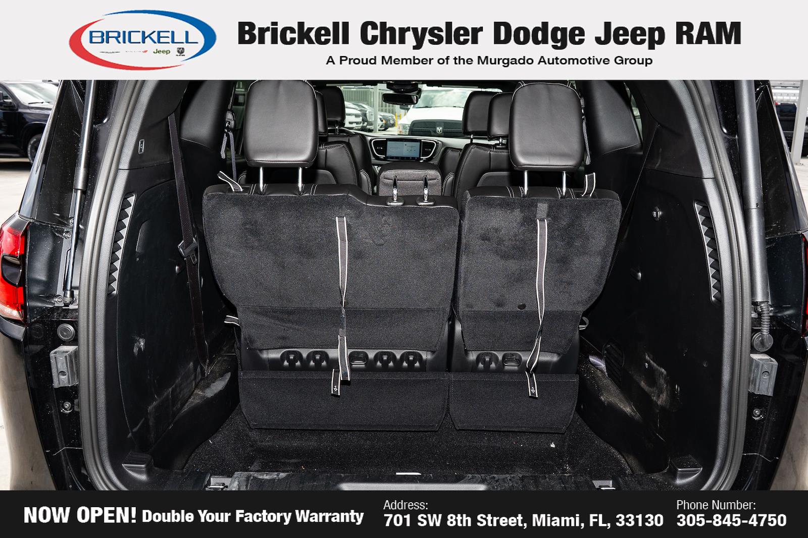Used 2026 Chrysler Pacifica - photo 26