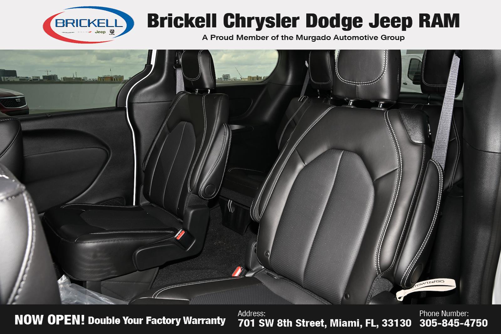 Used 2026 Chrysler Pacifica - photo 30