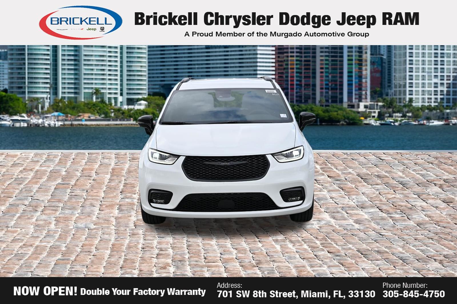 Used 2026 Chrysler Pacifica - photo 18