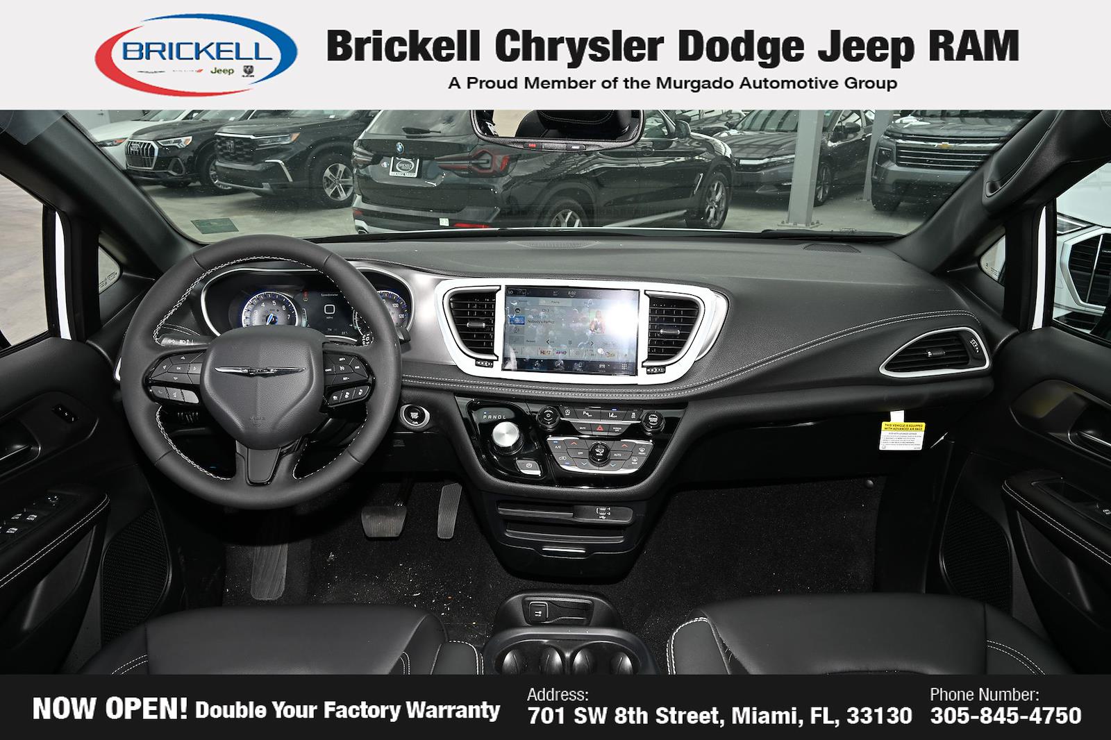 Used 2026 Chrysler Pacifica - photo 35