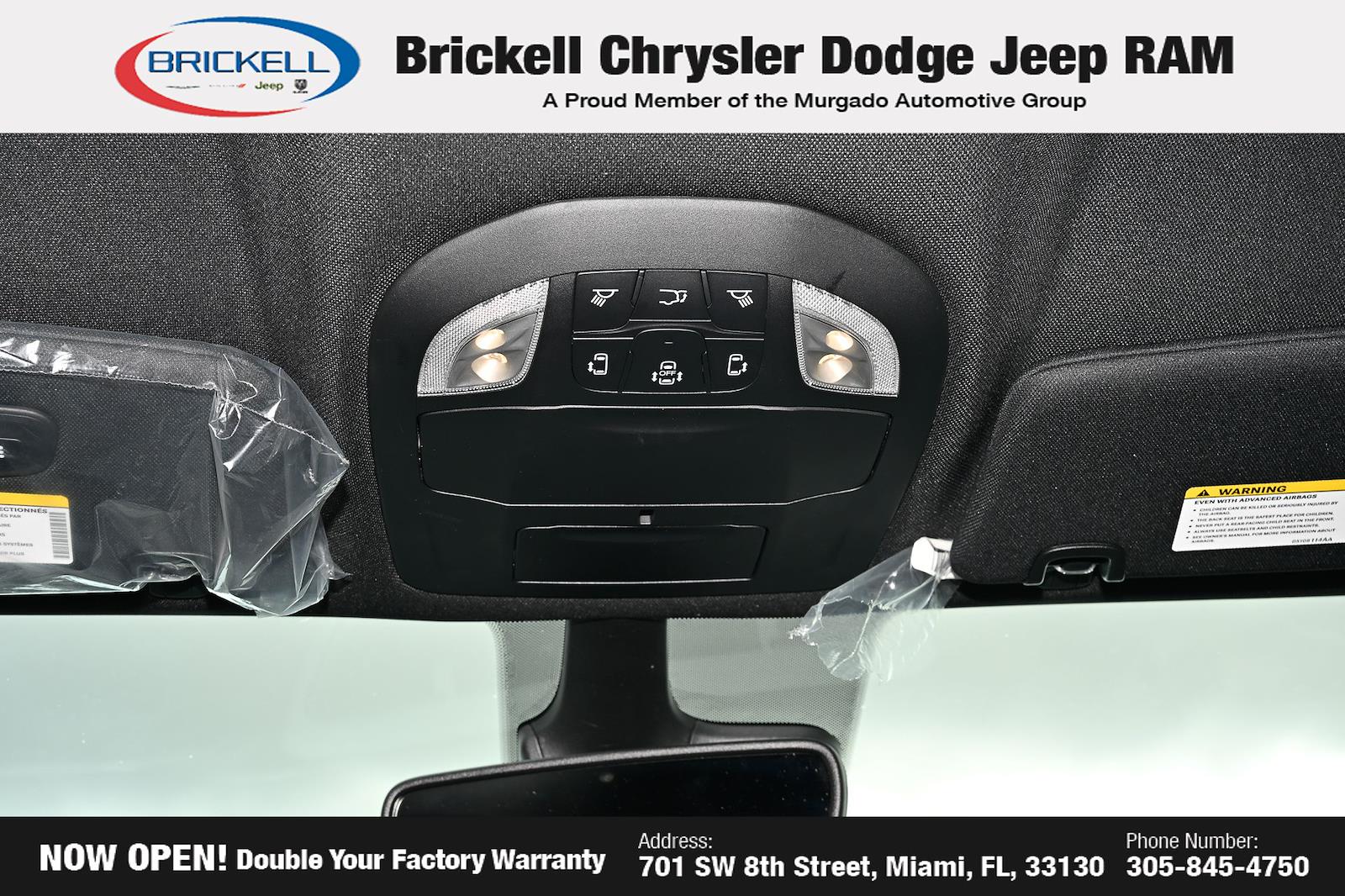 Used 2026 Chrysler Pacifica - photo 39
