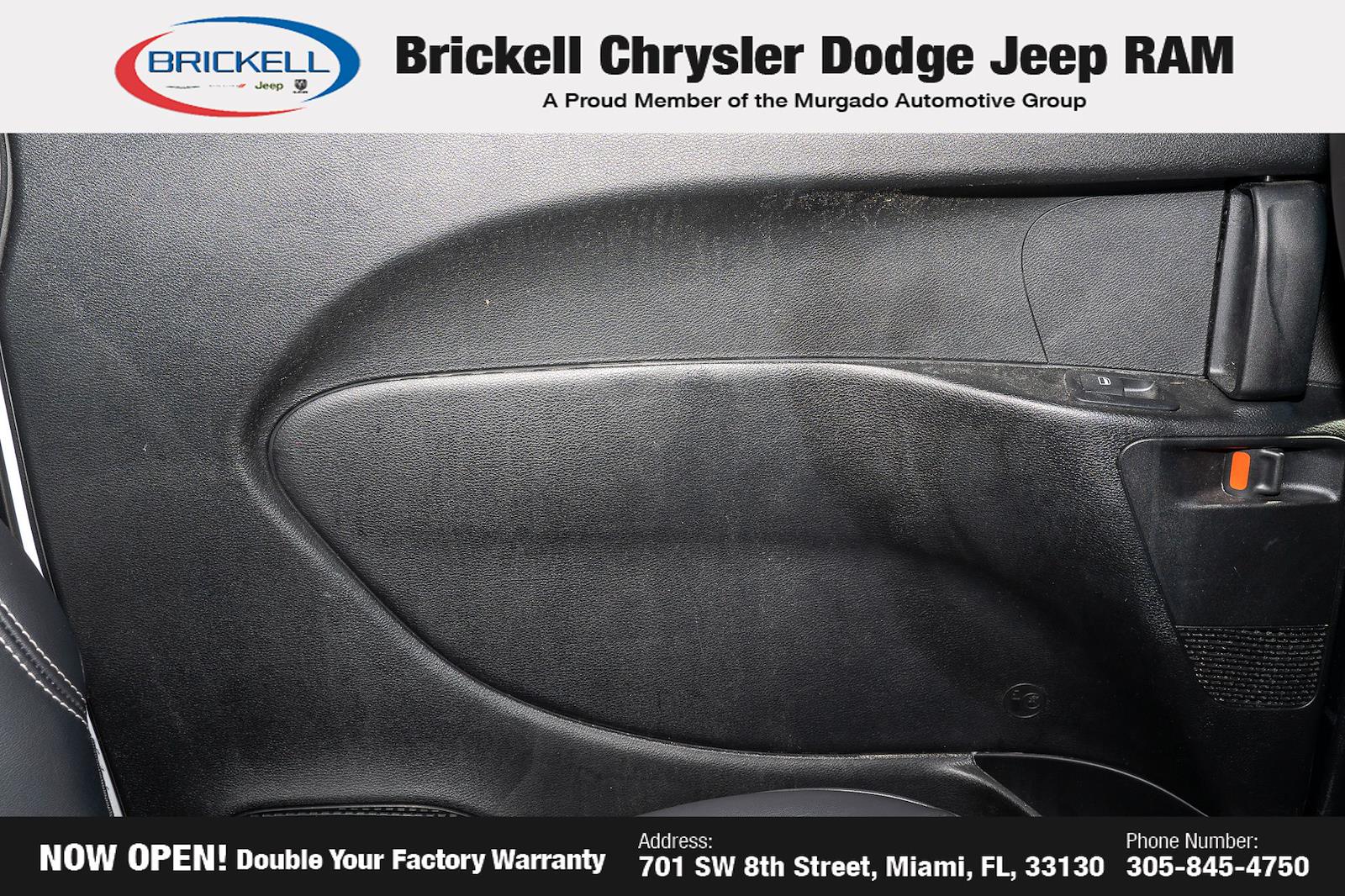 Used 2024 Chrysler Pacifica - photo 14