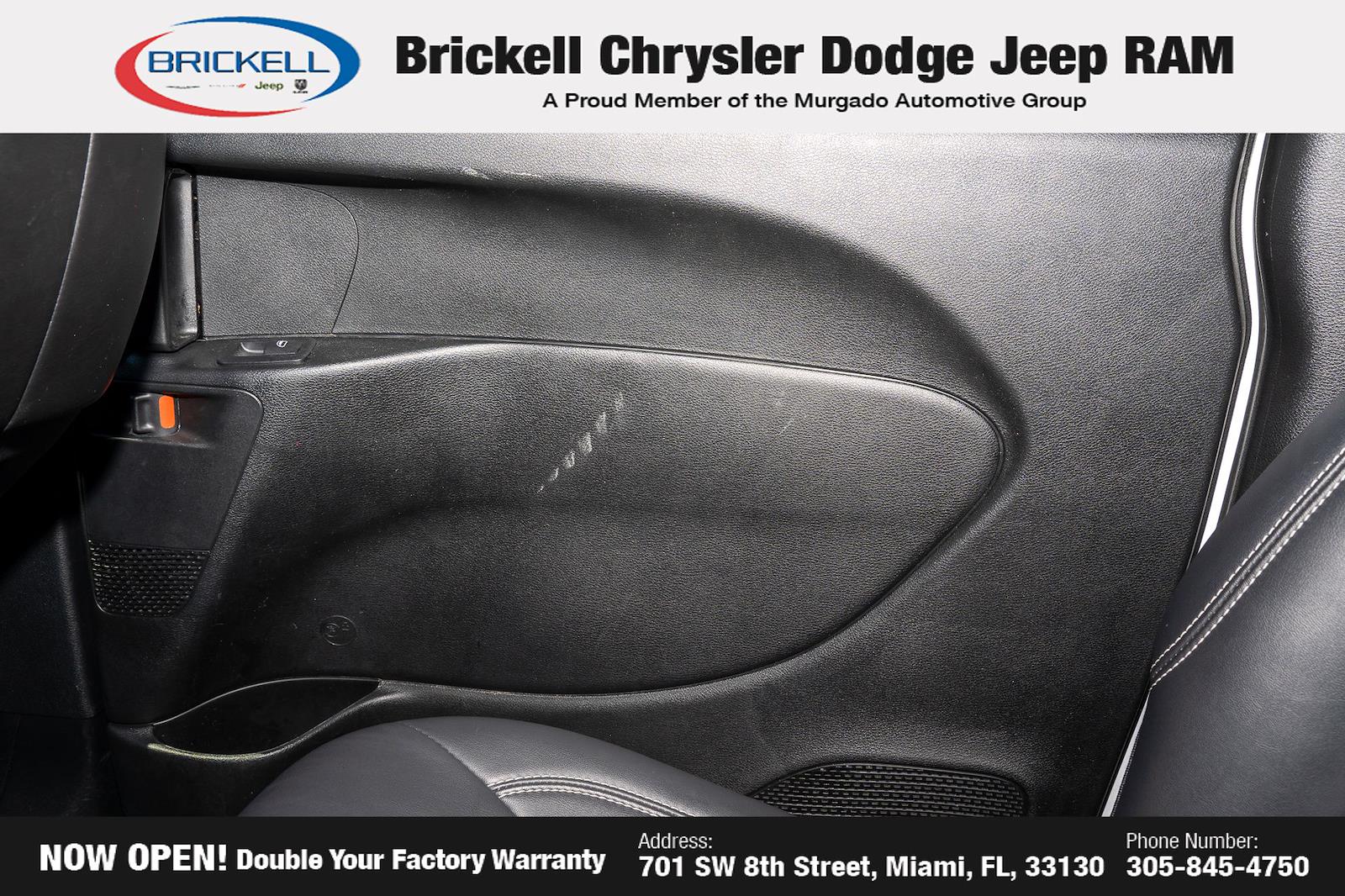 Used 2024 Chrysler Pacifica - photo 16
