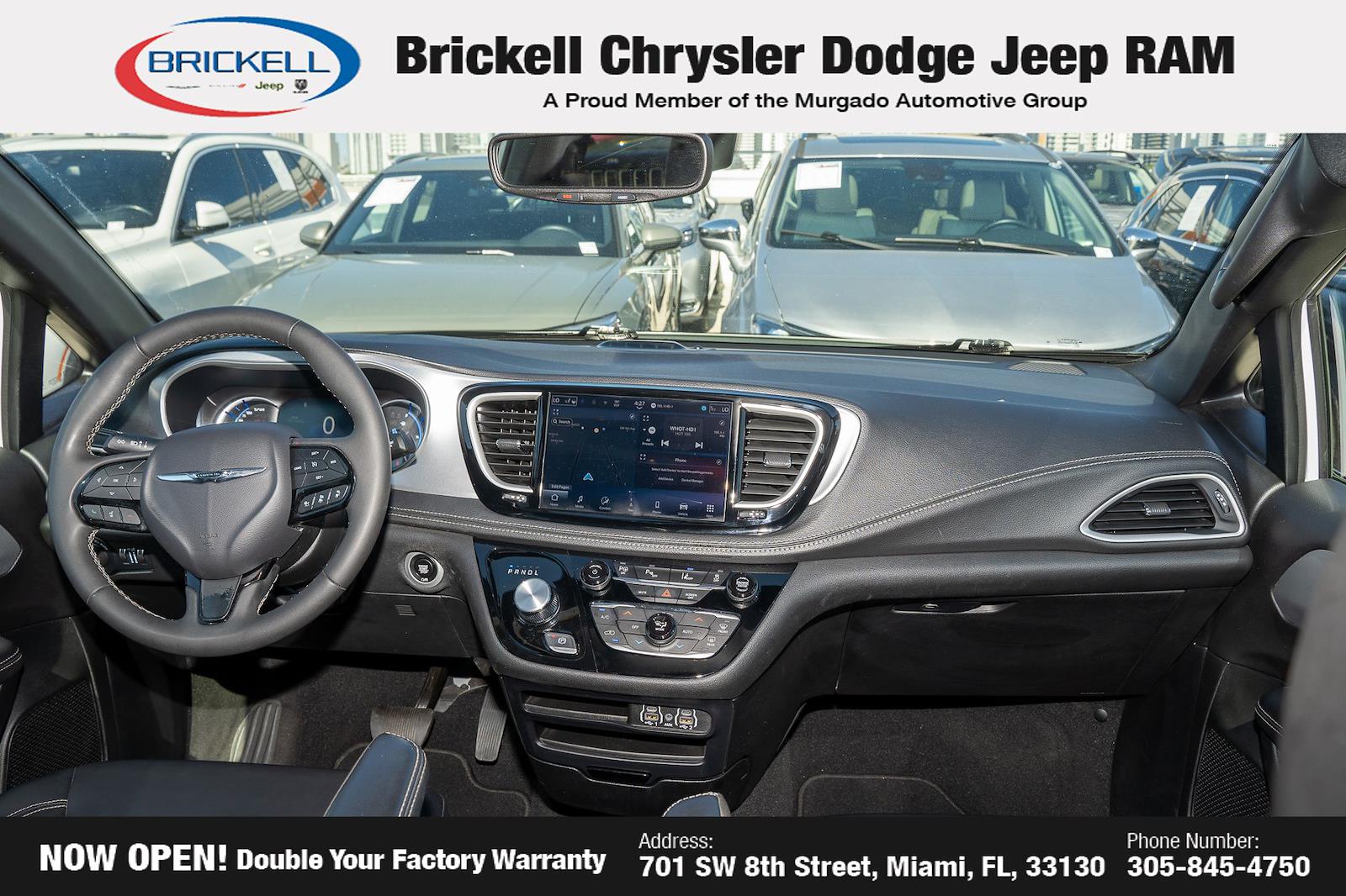 Used 2024 Chrysler Pacifica - photo 22