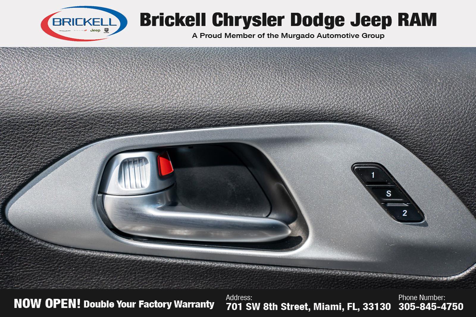 Used 2024 Chrysler Pacifica - photo 29
