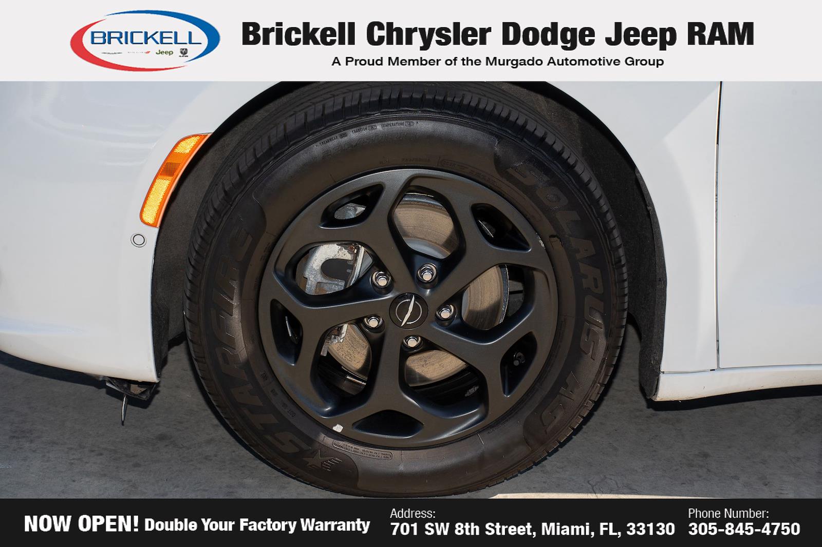Used 2024 Chrysler Pacifica - photo 40