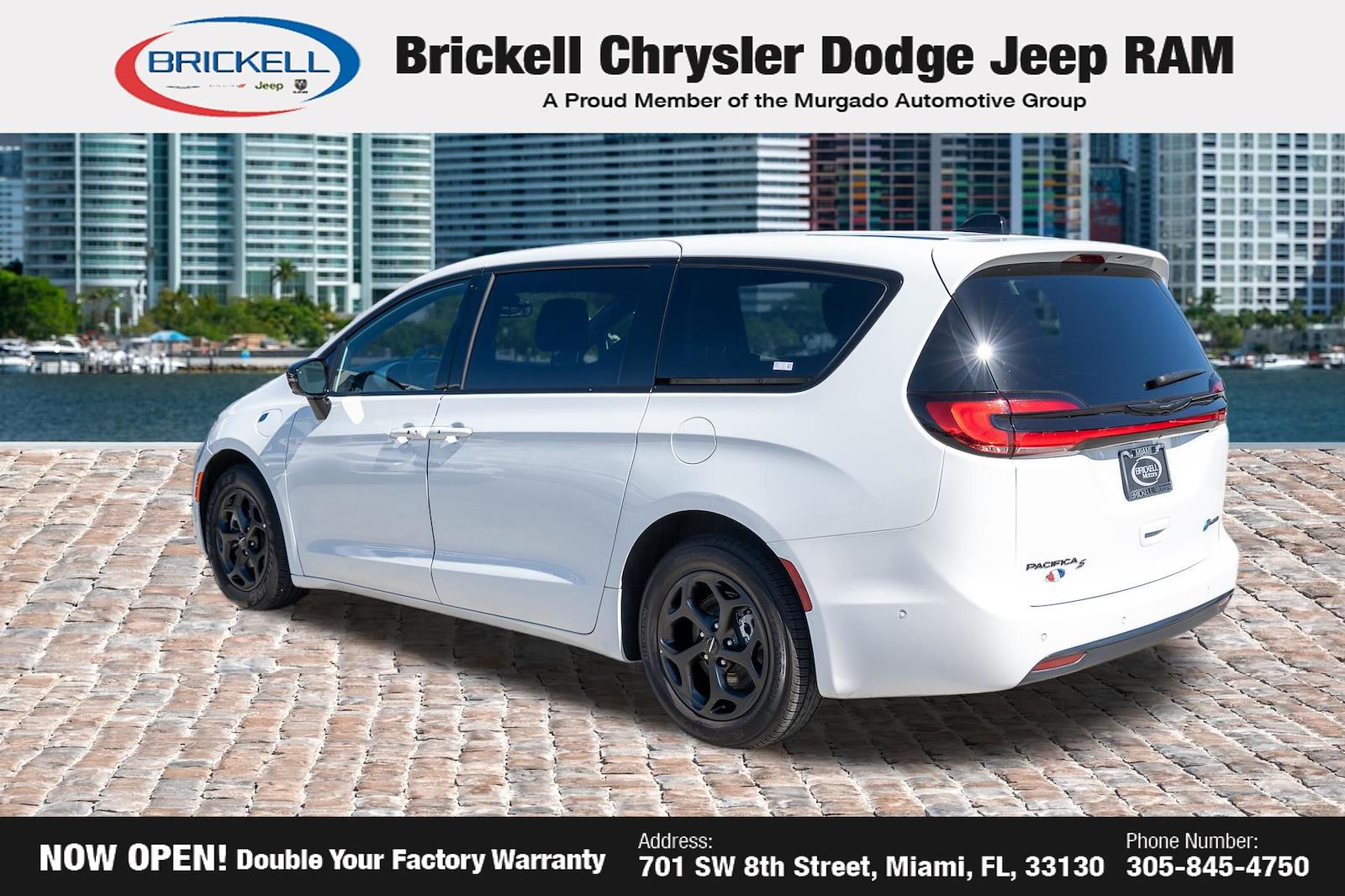 Used 2024 Chrysler Pacifica - photo 9