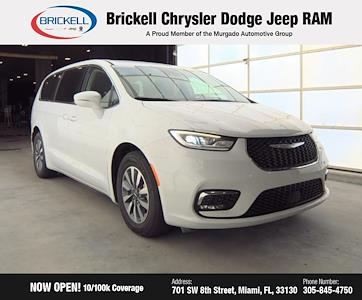 2022 Chrysler Pacifica FWD Minivan for sale #KJ2309 - photo 1