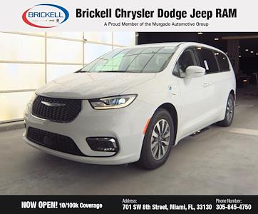 2022 Chrysler Pacifica FWD Minivan for sale #KJ2309 - photo 2