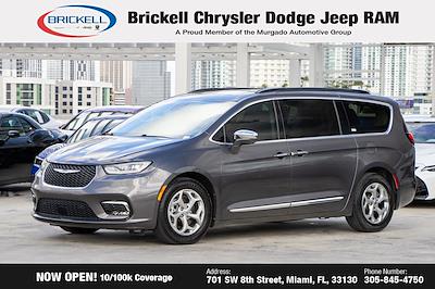 2022 Chrysler Pacifica FWD Minivan for sale #KJ2581 - photo 1