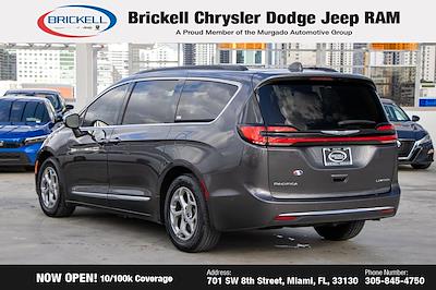 2022 Chrysler Pacifica FWD Minivan for sale #KJ2581 - photo 2