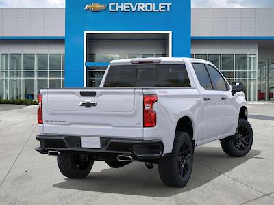New 2025 Chevrolet Silverado 1500 LT Crew Cab 4x4 Pickup for sale #C04001 - photo 2