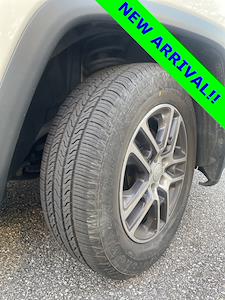 2018 Jeep Compass 4WD SUV for sale #KF132002A - photo 2