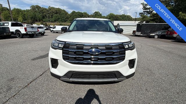 New 2026 Ford Explorer - photo 2
