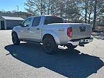 Used 2005 Nissan Frontier SE Crew Cab 2WD Pickup for sale #KFE22286A - photo 6