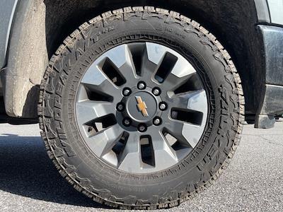 Used 2024 Chevrolet Silverado 2500 - photo 1