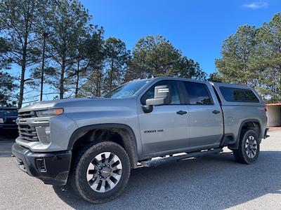 Used 2024 Chevrolet Silverado 2500 - photo 1